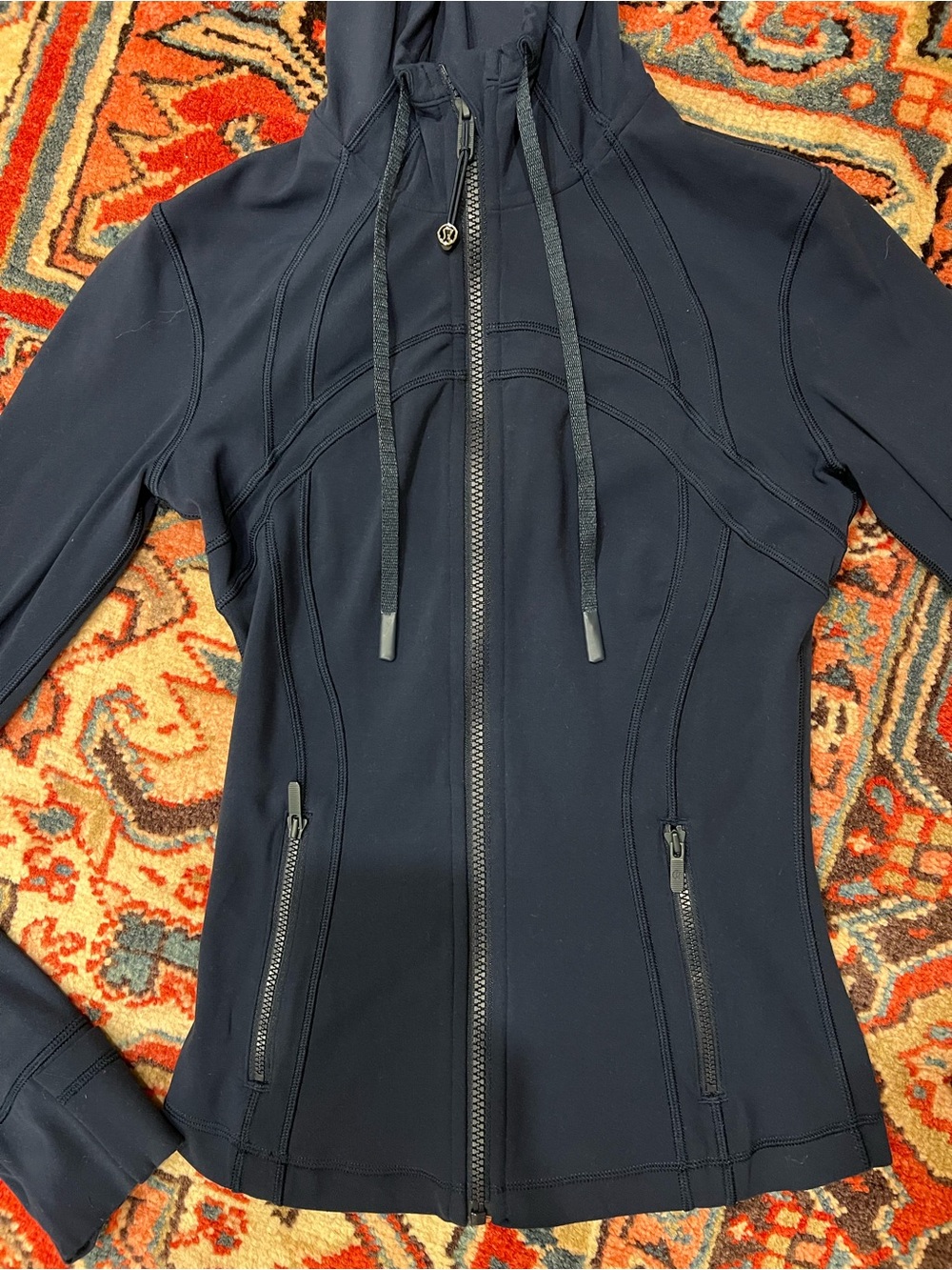Lululemon Nulu Hooded Define Jacket in navy— size 2 - Picture 7 of 11